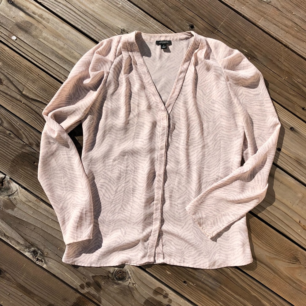Ann Taylor Women’s Long Sleeve Patterned Blouse